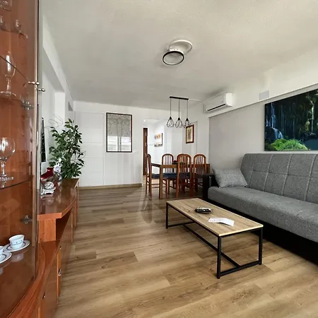 Apartment Fabra *
